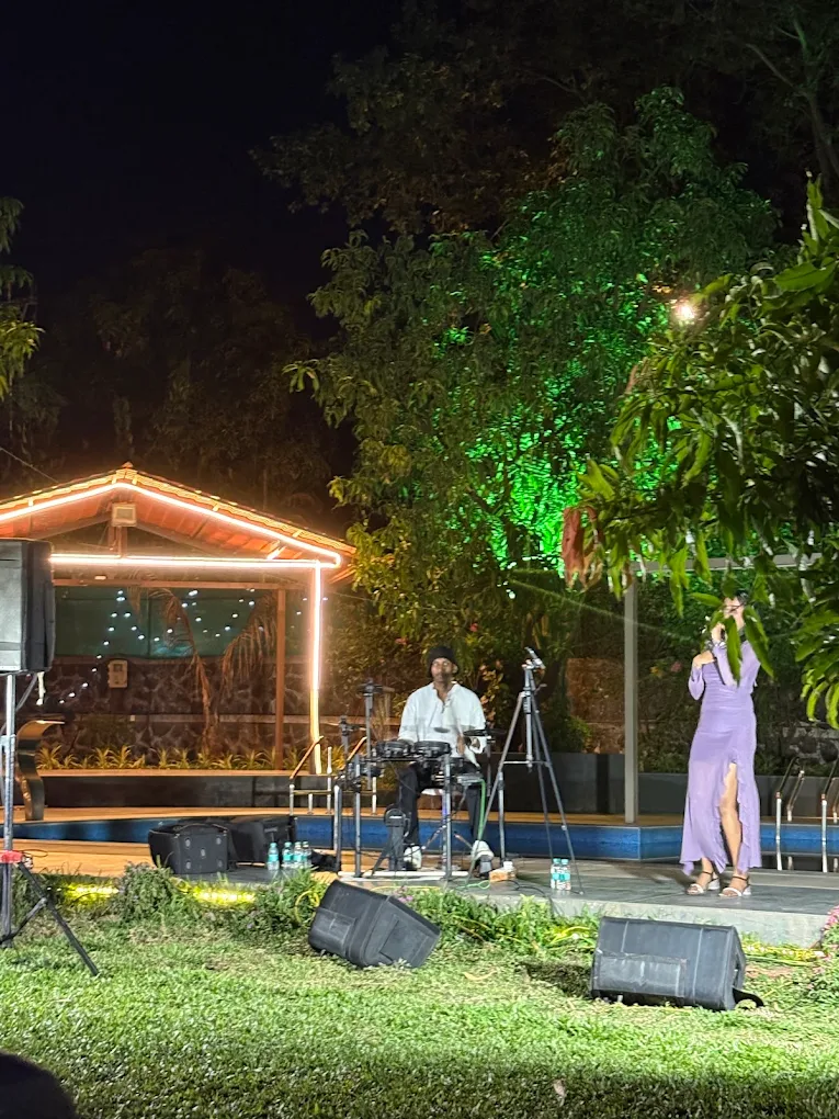 Music and karaoke evening at Unwind Karjat